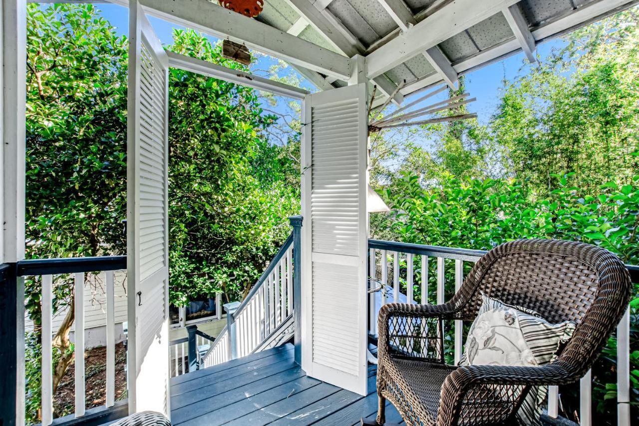 Baby Breezy Tree House Demere Park Exterior foto
